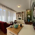 Orcagna With Parking Apartament