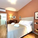 Orcagna With Parking Apartament Florencja